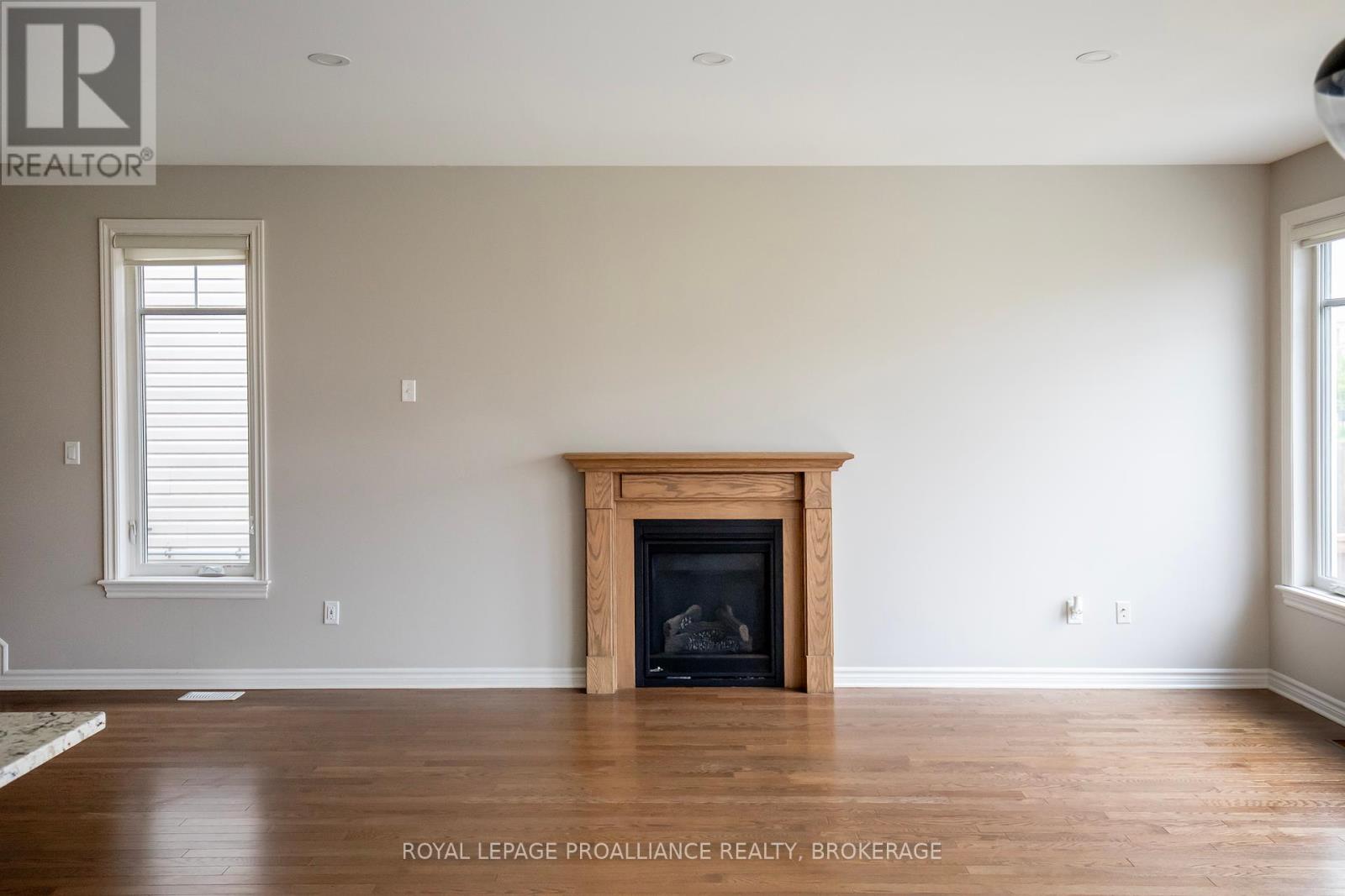 1099 HORIZON DRIVE