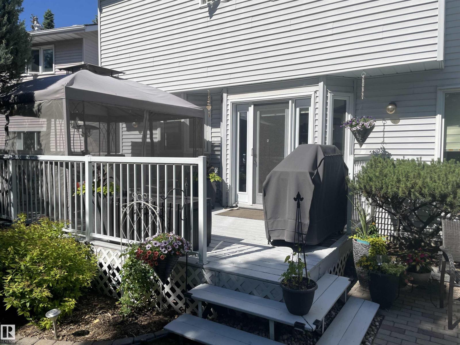 716 Hendra CR NW NW