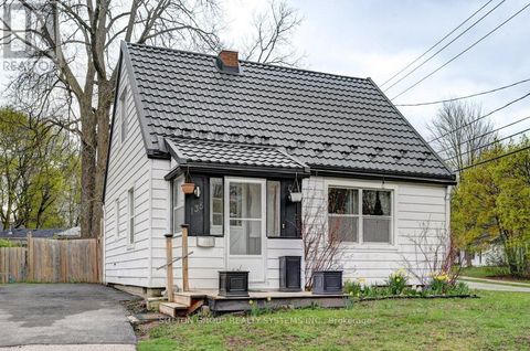 135 GLEN ROAD Kitchener ON N2M3G1