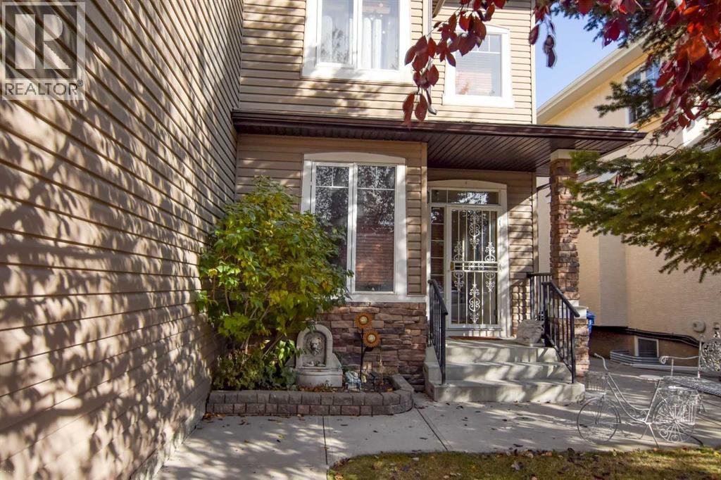 107 Panatella Close NW