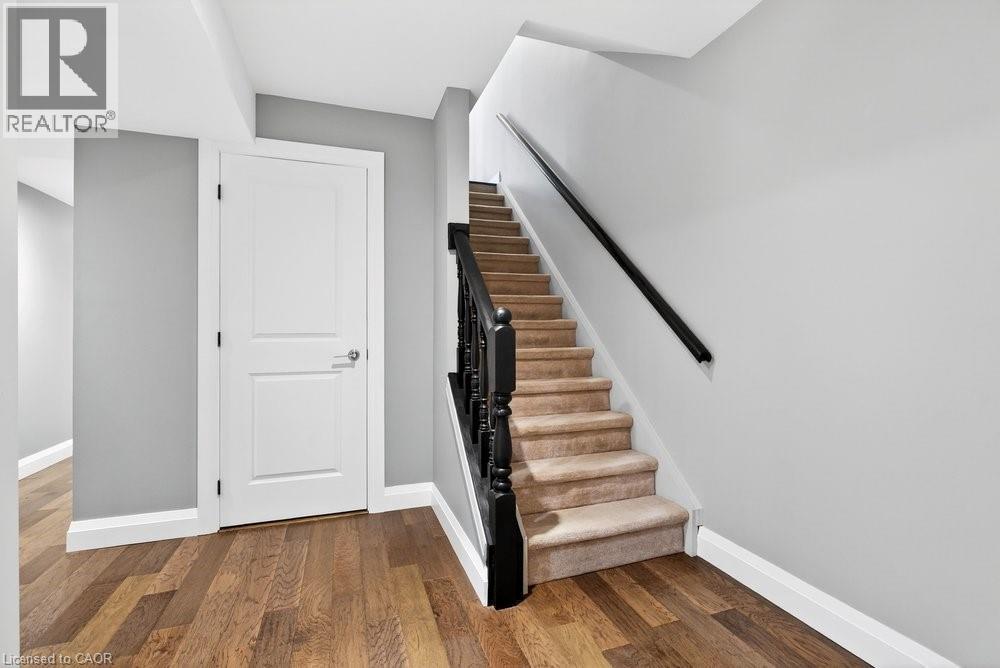 895 MAPLE Avenue Unit# 409