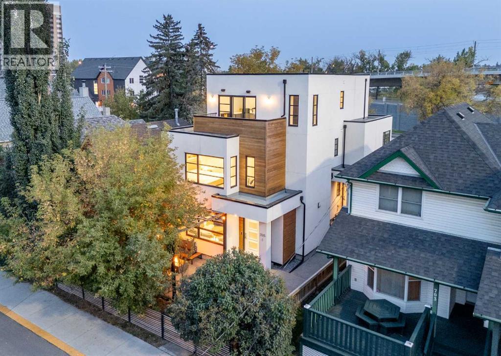 1, 705 Mcdougall Road NE