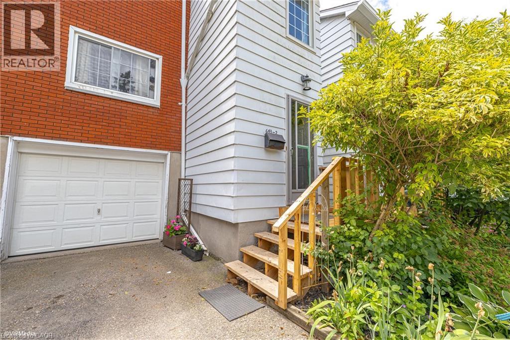 643 ALBERT Street Unit# 2