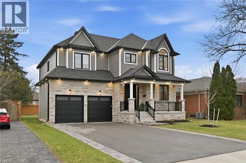 2229 TALLMAN Avenue Burlington ON L7R1R2