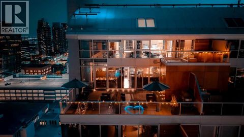 2004, 108 9th Avenue SW Calgary AB T2P0S9