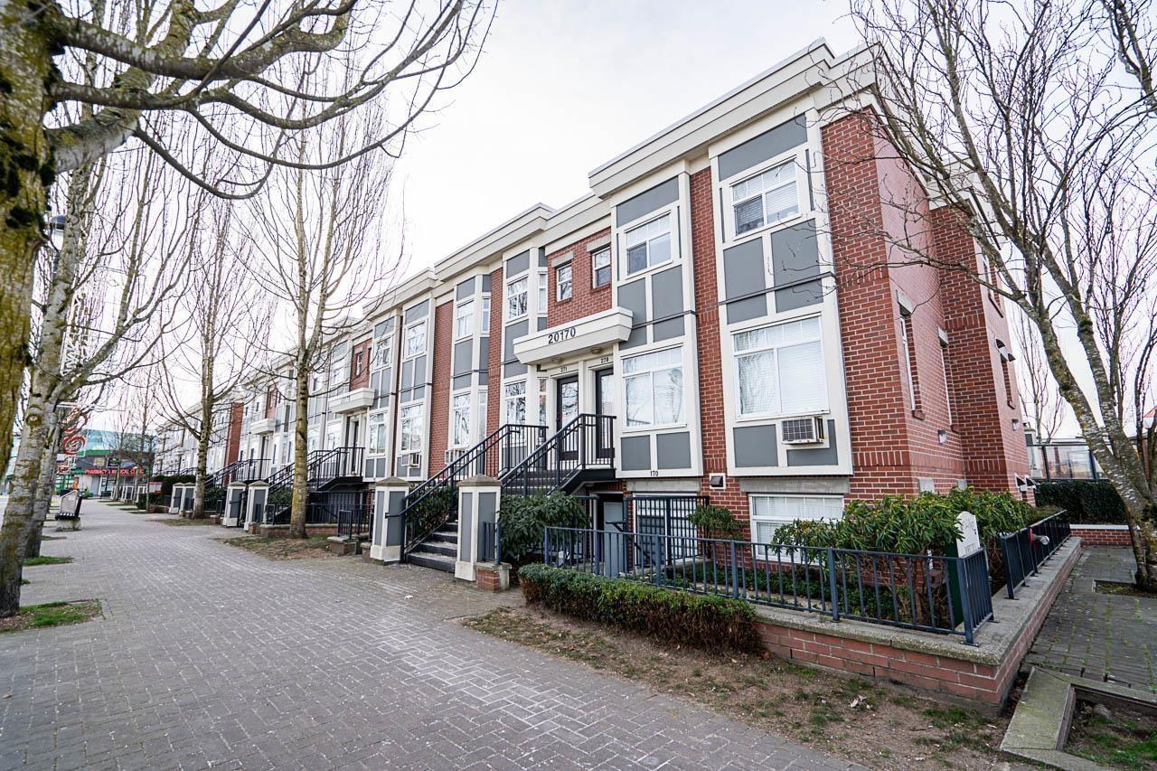 271 20170 FRASER HIGHWAY