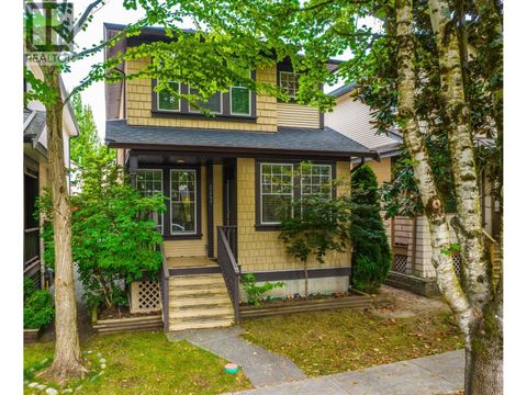 24277 102A AVENUE Maple Ridge BC V2W1X8