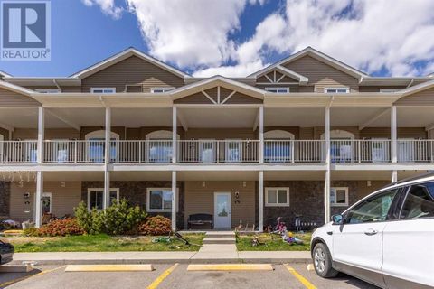 35, 47 Keystone Terrace W Lethbridge AB T1J5B8