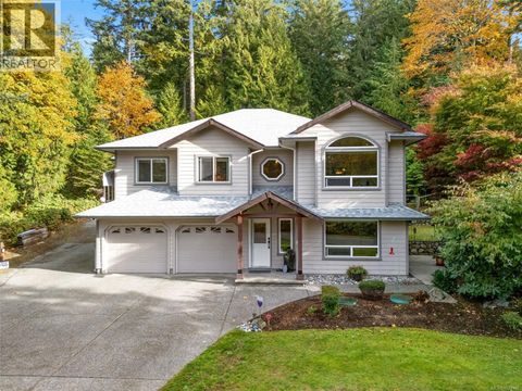 1193 Garden Gate Dr Central Saanich BC V8M2H6