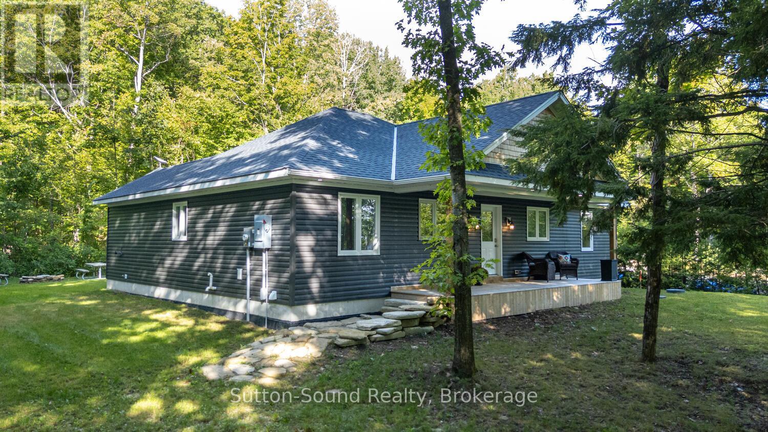 504760 GREY ROAD 1