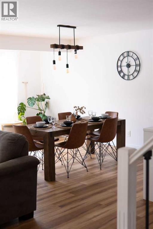 282 Chapalina Terrace SE