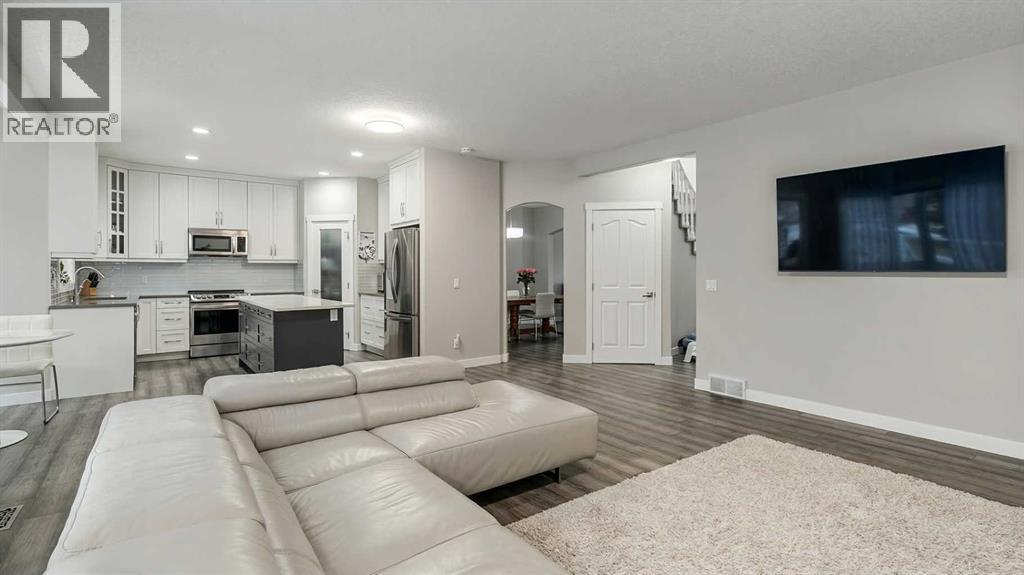 39 Mt Douglas Point SE