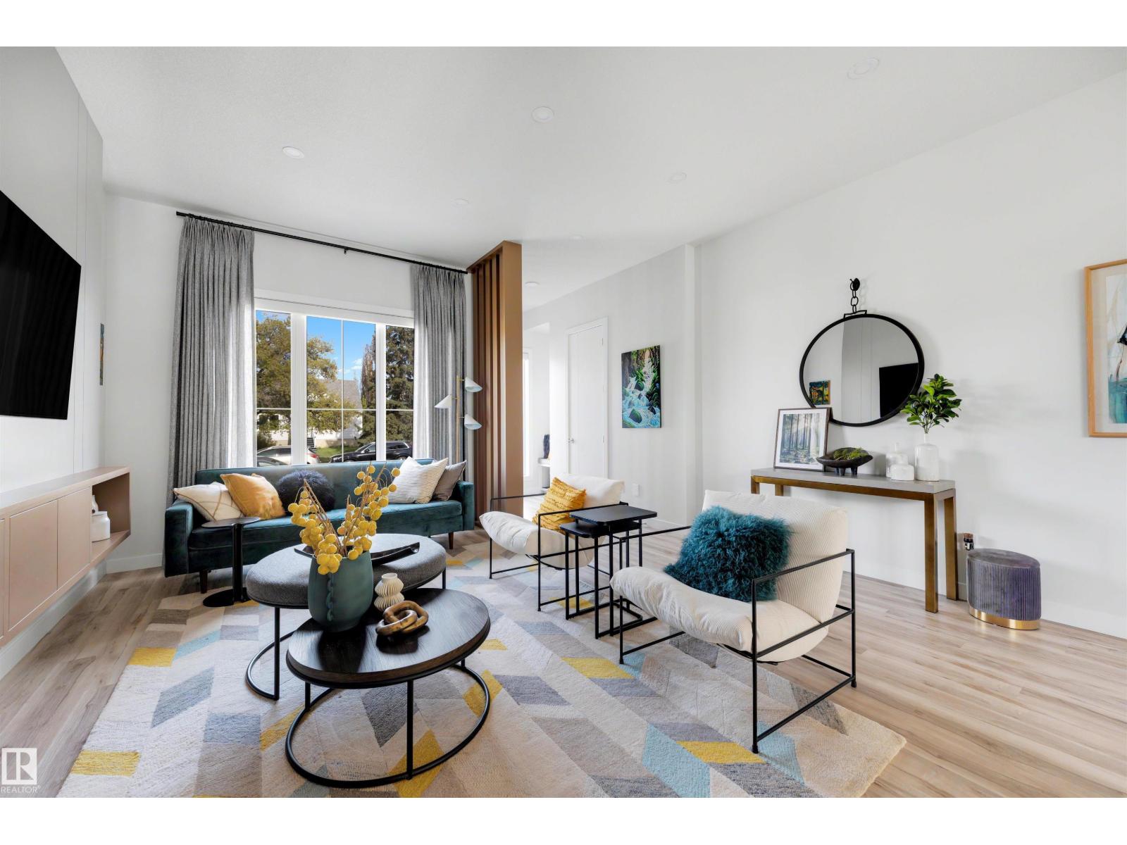 10948 118 ST NW