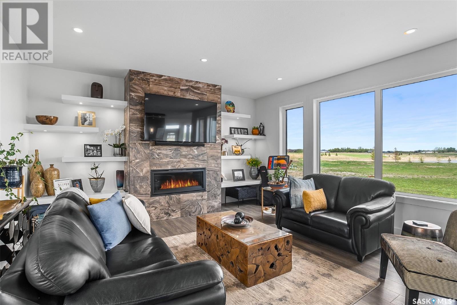 172 Grandview TRAIL