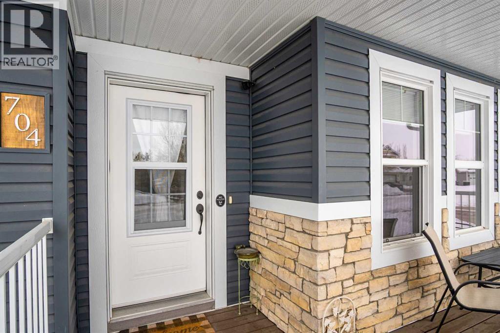 704 Stonehaven Drive