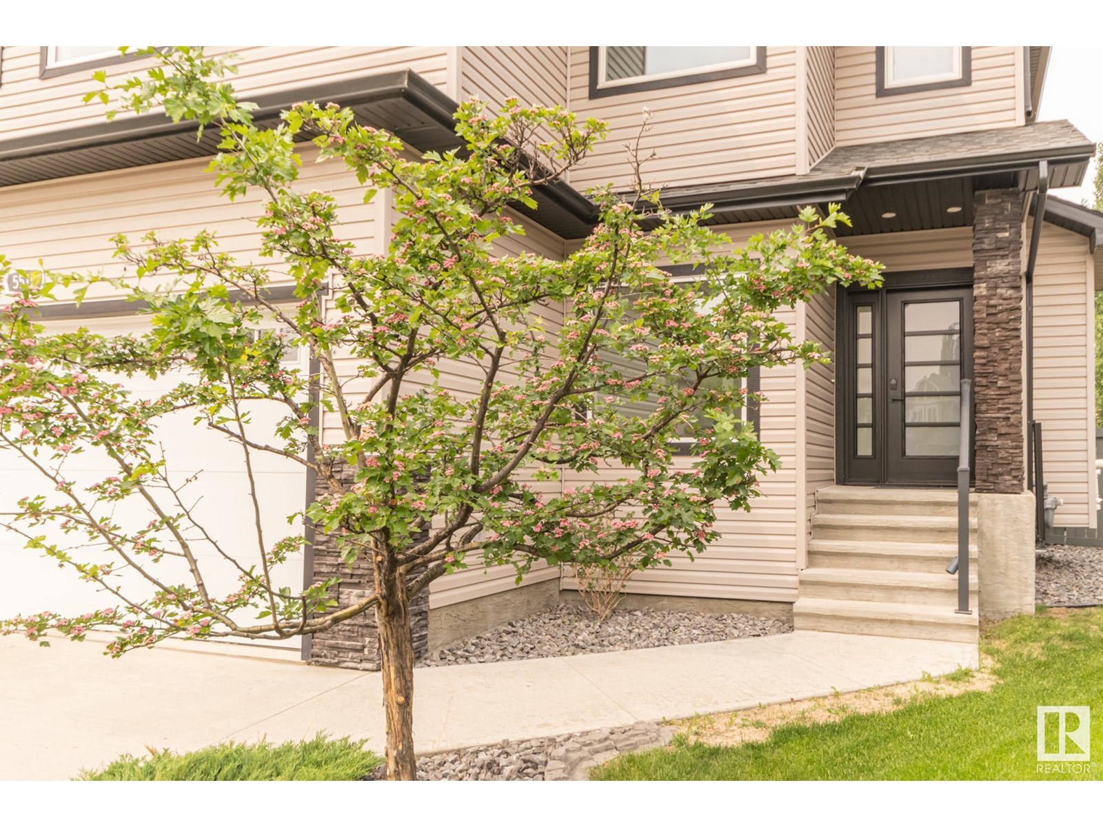 5512 ETOILE CO