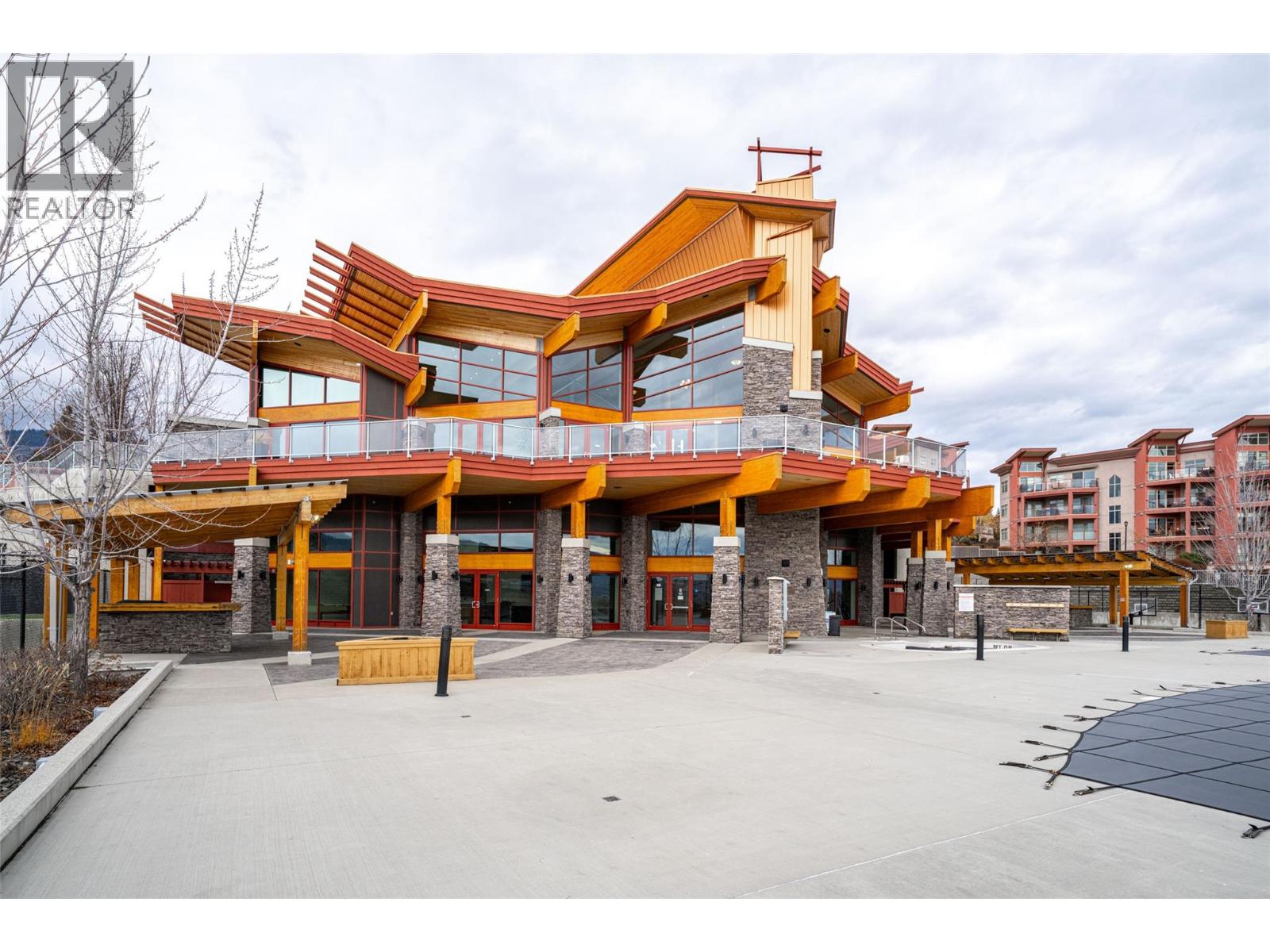 3205 Skyview Lane Unit# 405