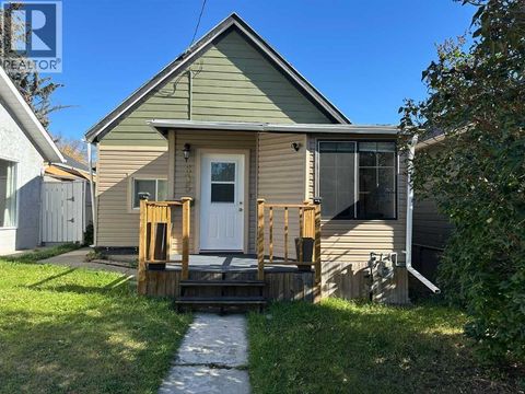 635 7 Street S Lethbridge AB T1J2H2