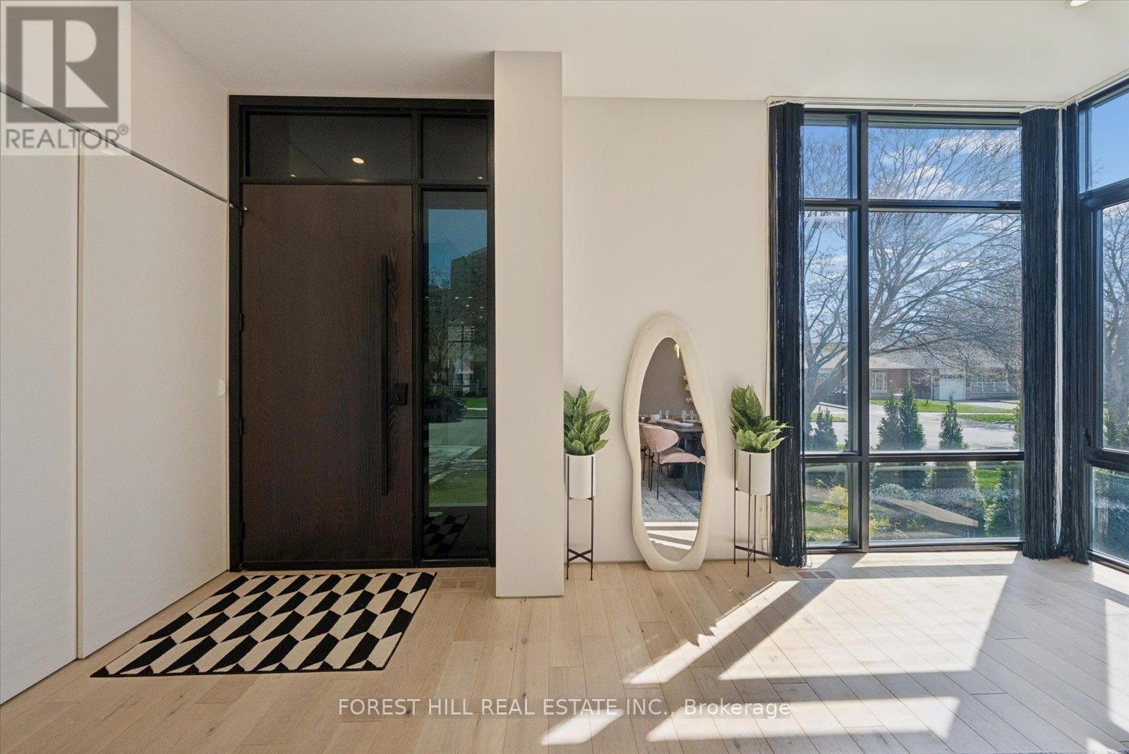 16 LEMONWOOD DRIVE