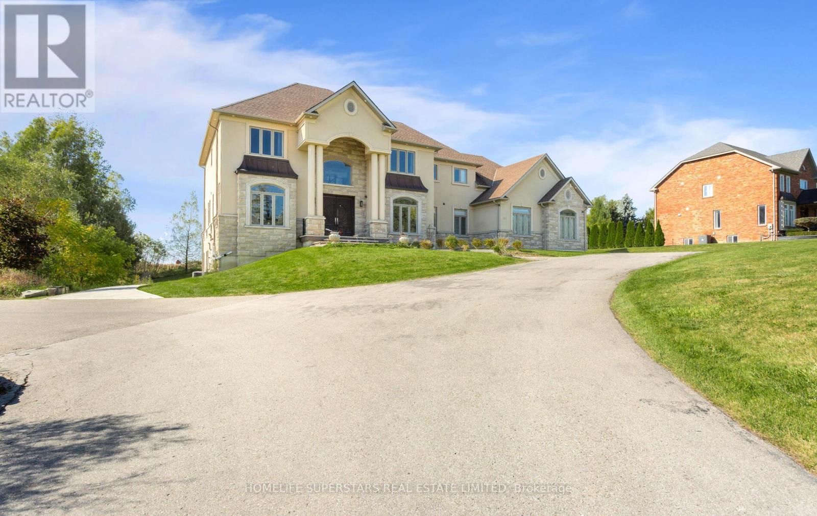 162 CONFEDERATION STREET