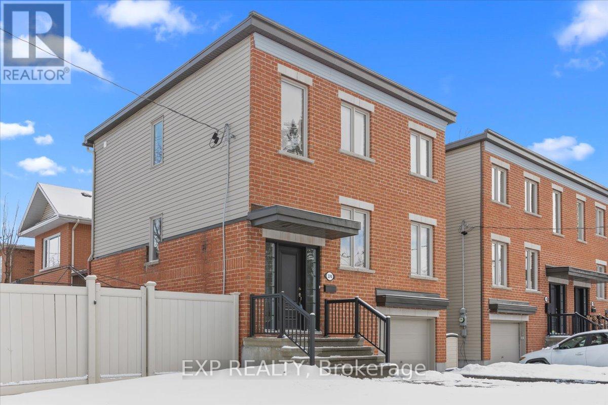 374 GREENWOOD AVENUE