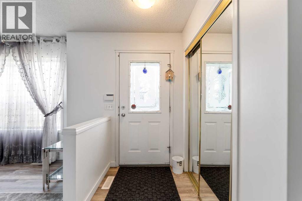 50 Taravista Gardens NE