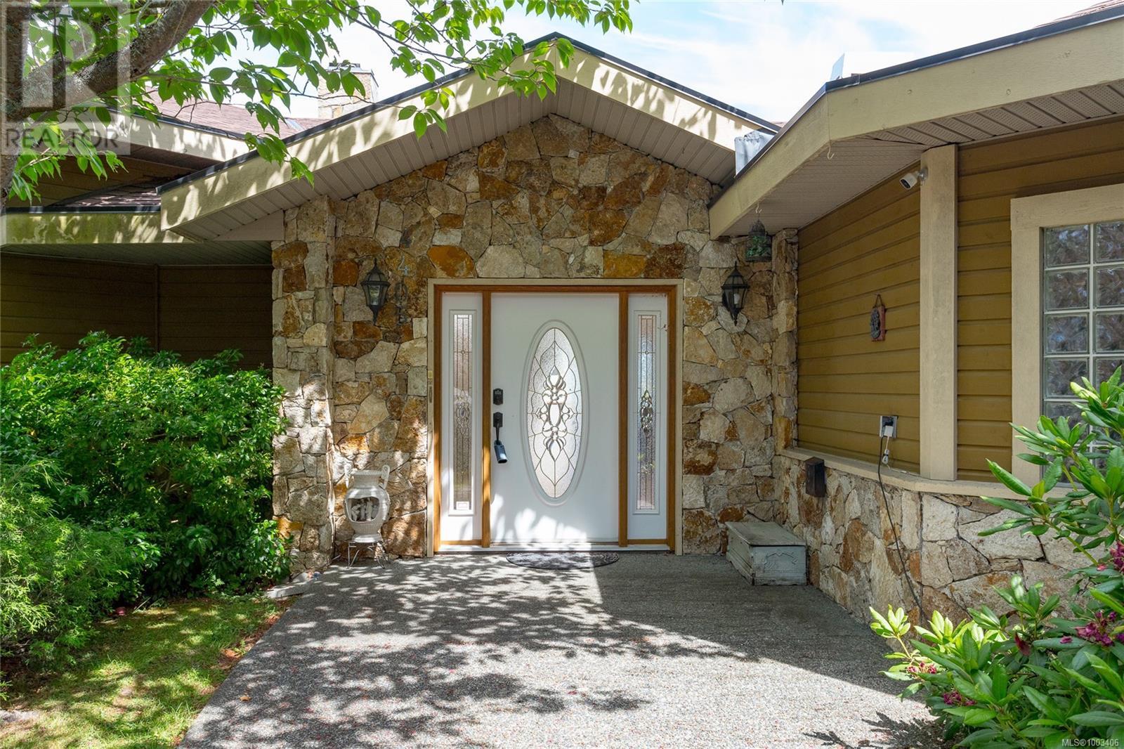 4405 Moonlight Lane