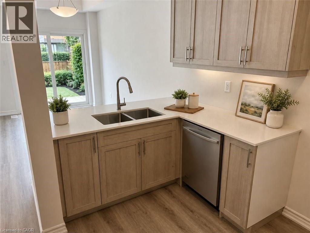 461 BLACKBURN Drive Unit# 102