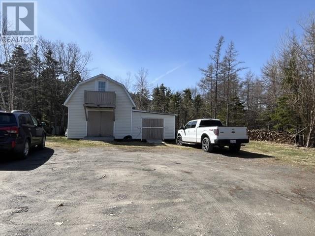 106 Pond Road