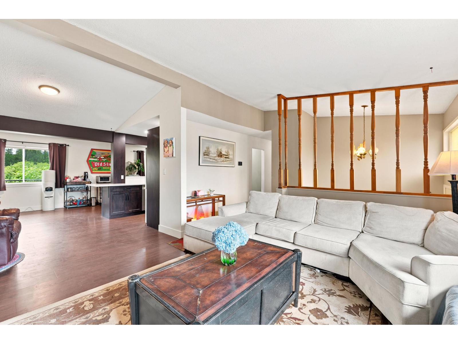 10425 YOUNG ROAD|Fairfield Island