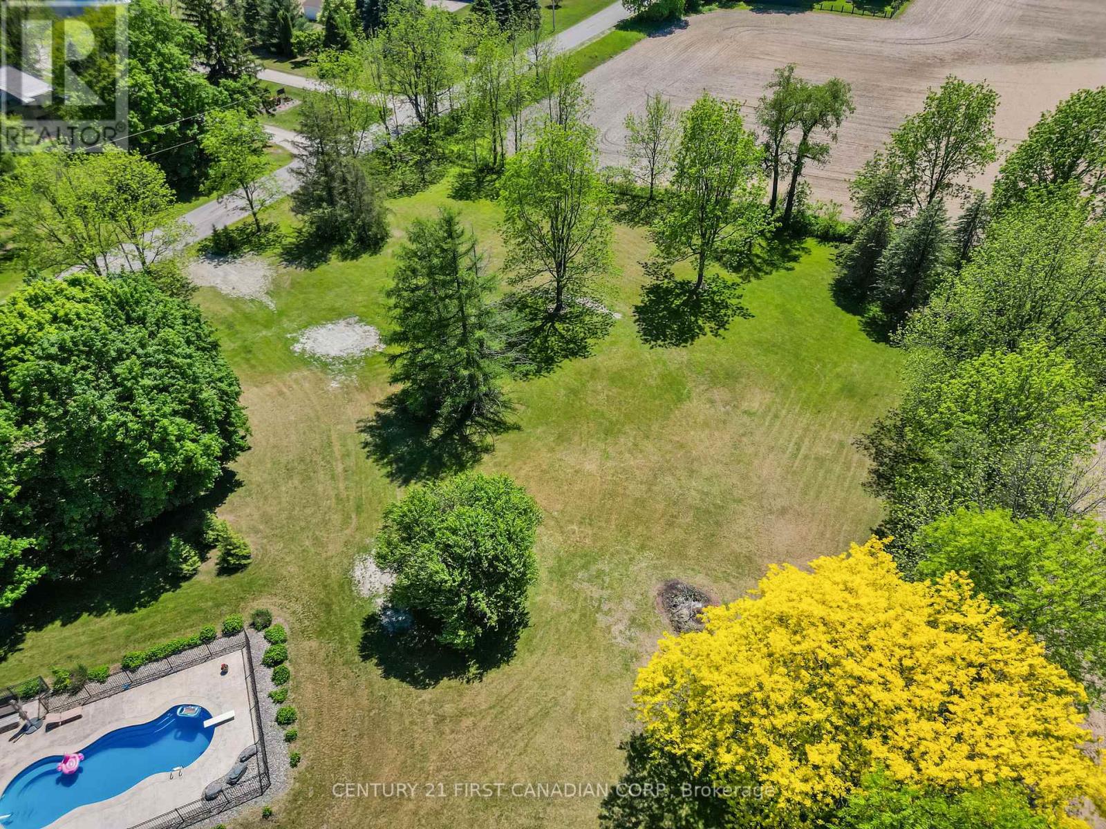 8346 PARKHOUSE DRIVE