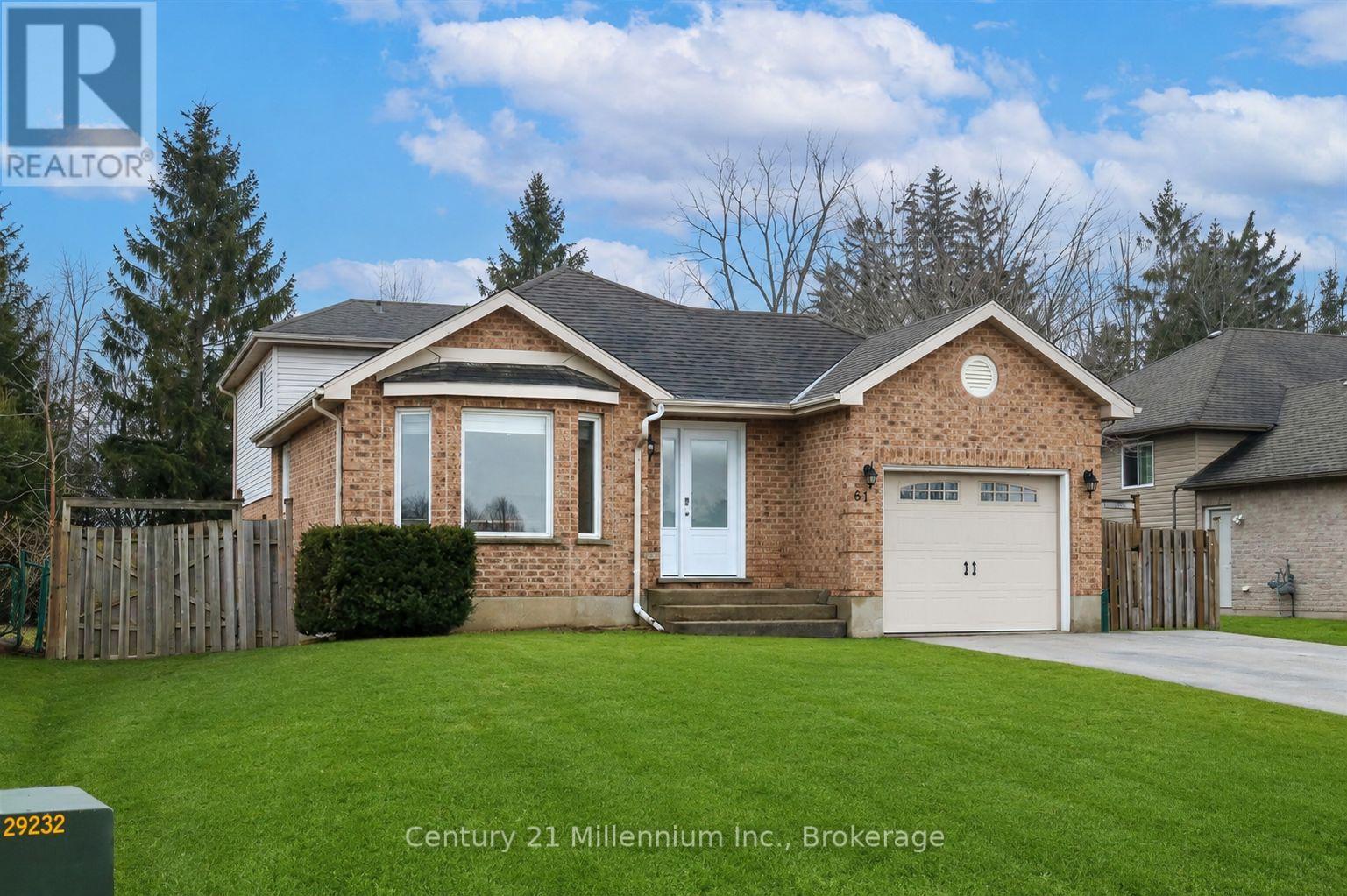 61 ALBERY COURT