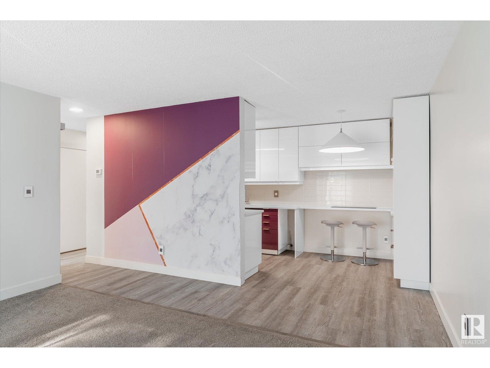 #302 11224 116 ST NW