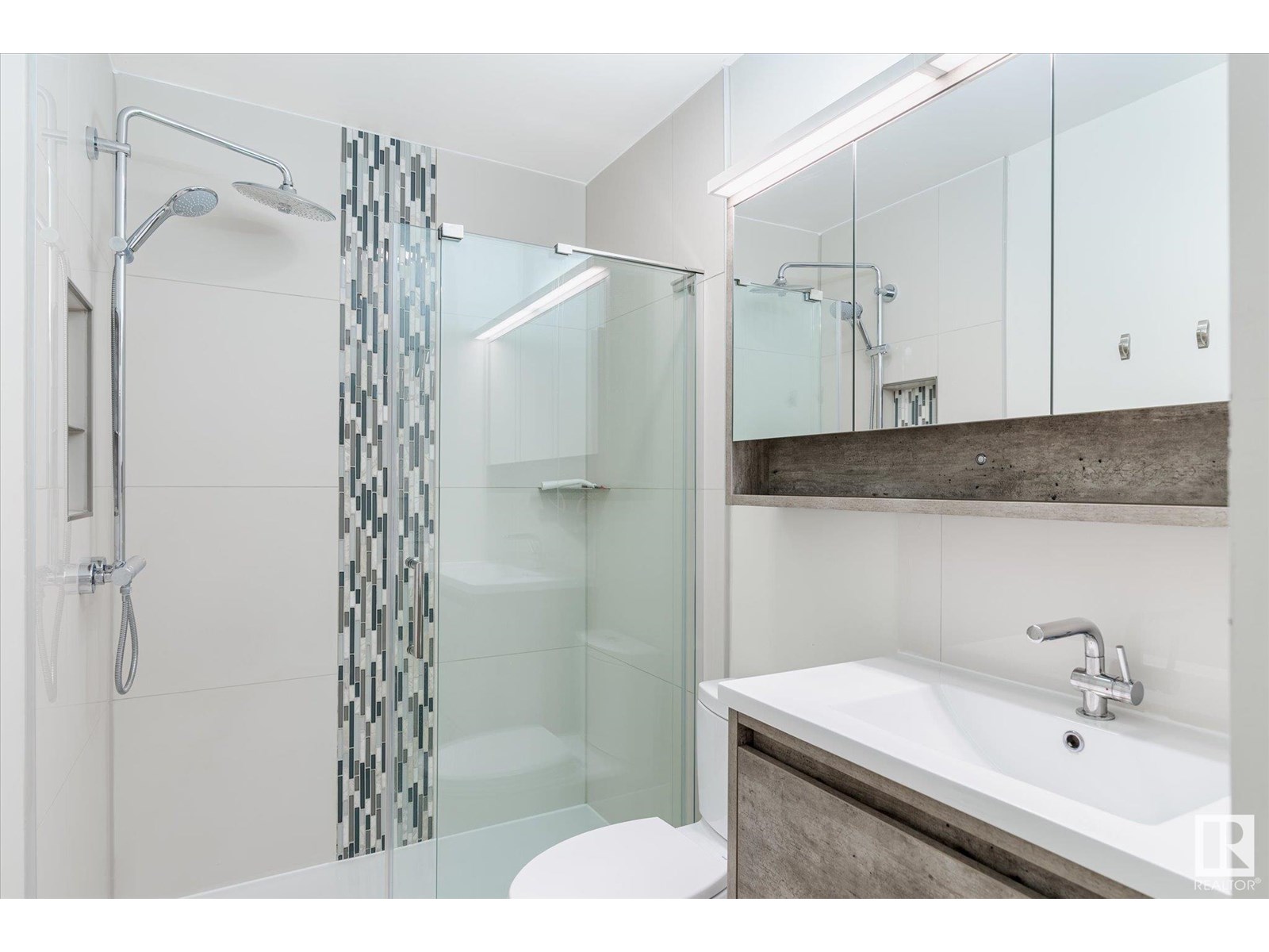 #302 11224 116 ST NW