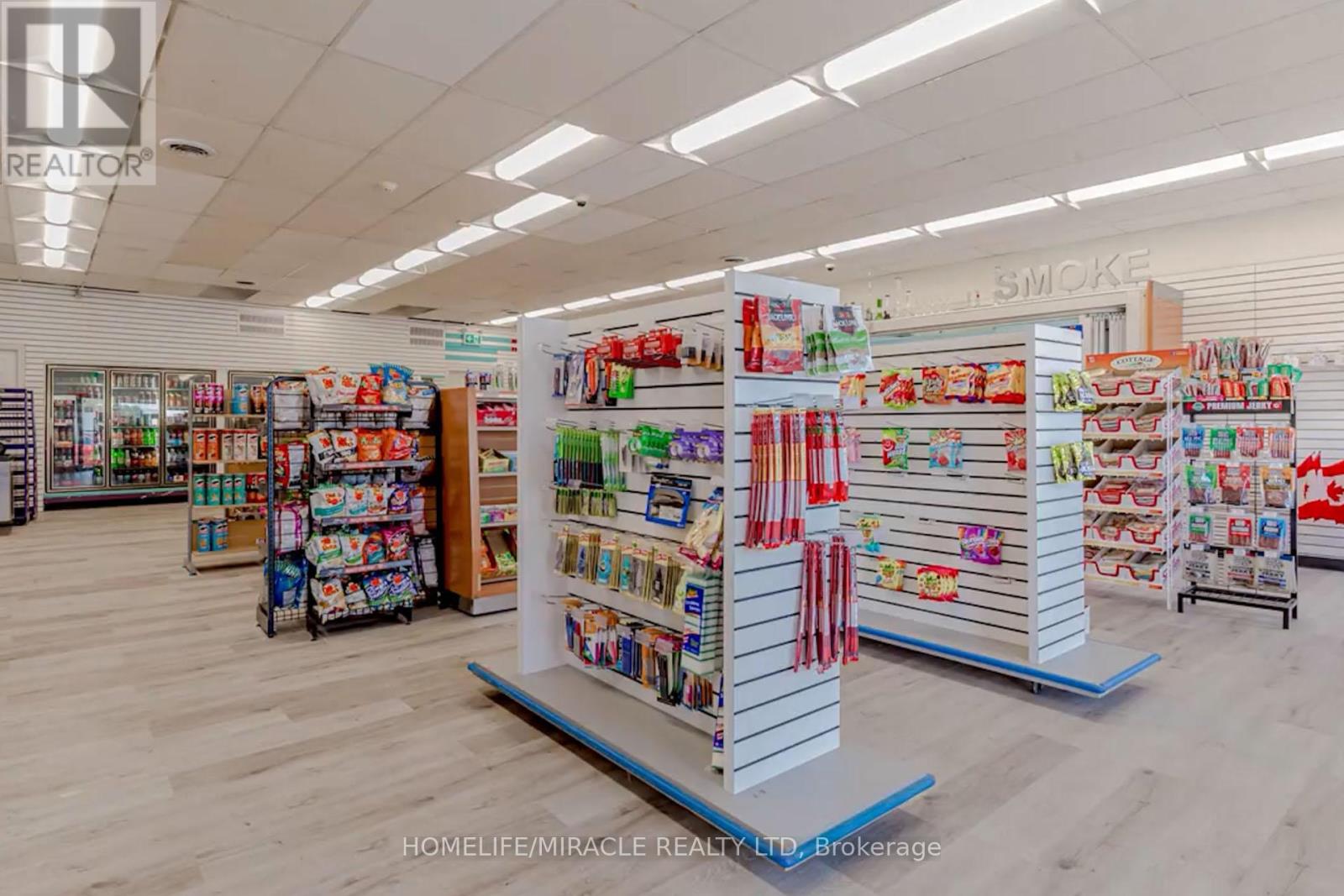 7 - 30 GLAMIS ROAD