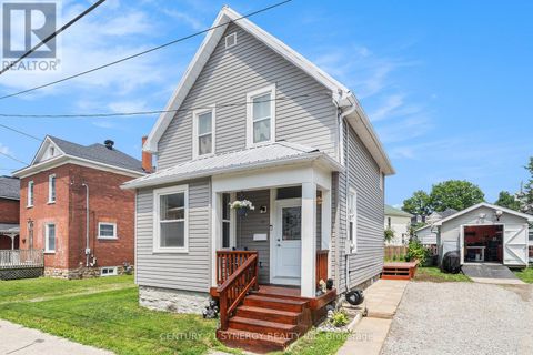 25 KENSINGTON AVENUE Smiths Falls ON K7A2K6
