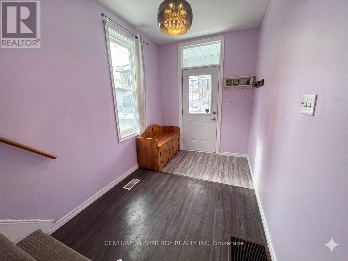 25 KENSINGTON AVENUE