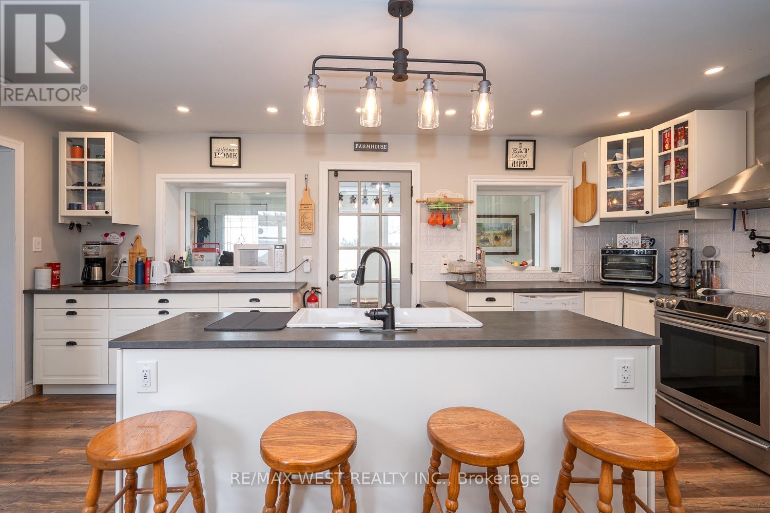 518079 COUNTY ROAD 124
