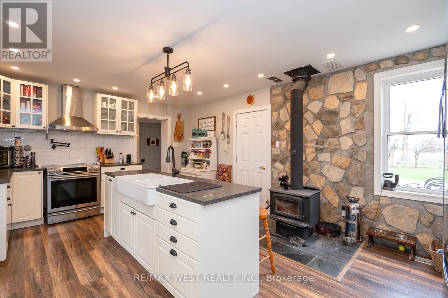 518079 COUNTY ROAD 124