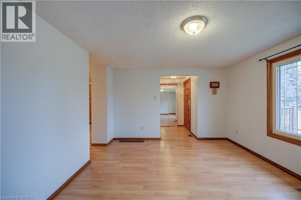 390 BRANTWOOD PARK Road