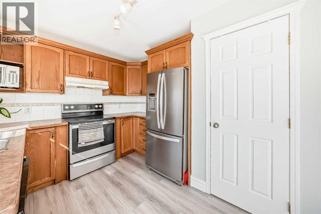 47 Silver Creek Boulevard NW