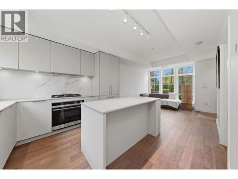 119 2070 CURLING ROAD North Vancouver BC V7P0C9