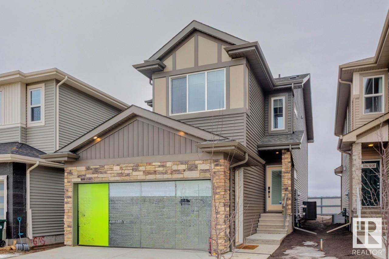 3 ASHBURY CR