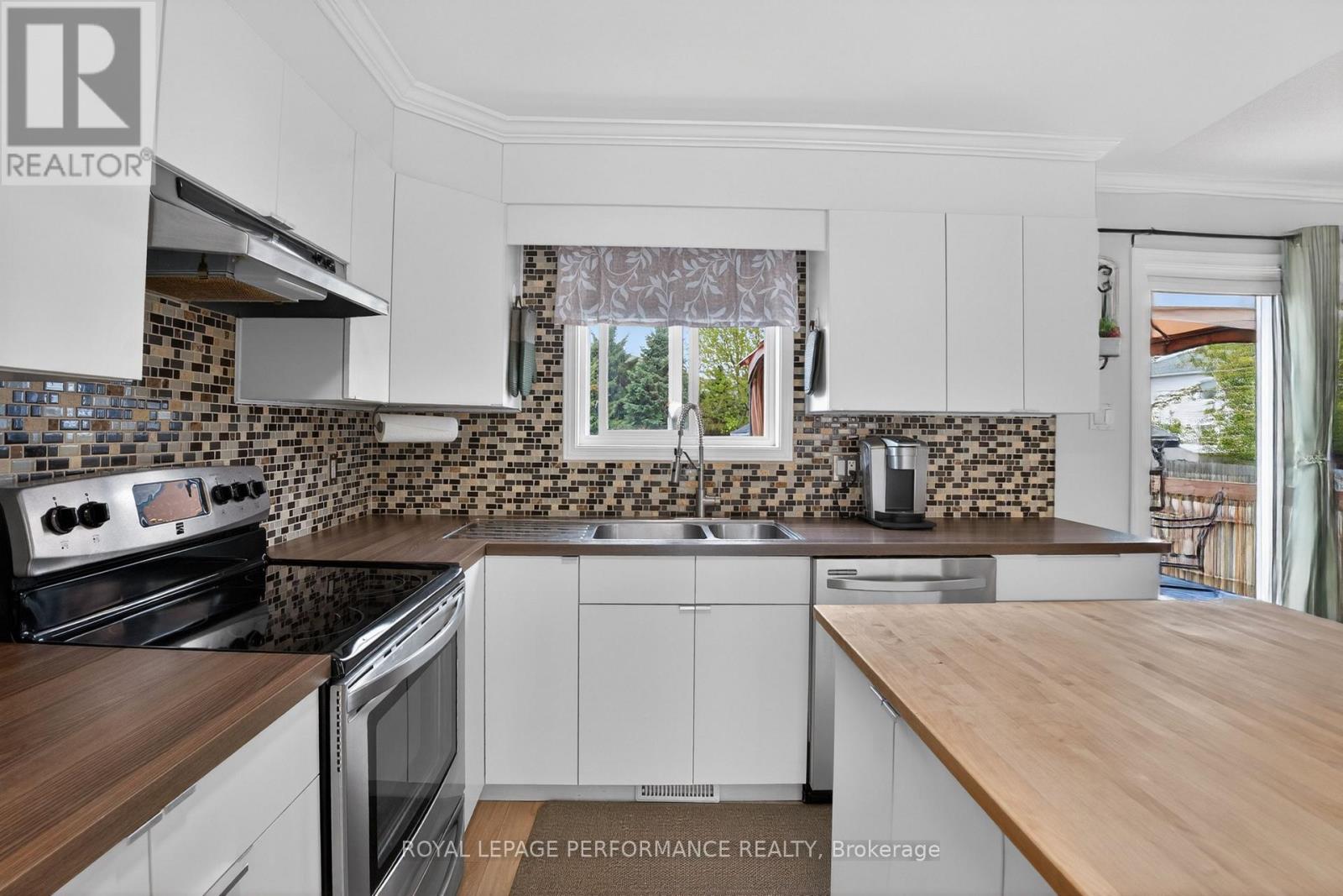 68 LAFLECHE BOULEVARD