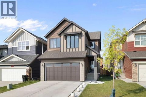 53 Savanna Heath NE Calgary AB T3J2H5