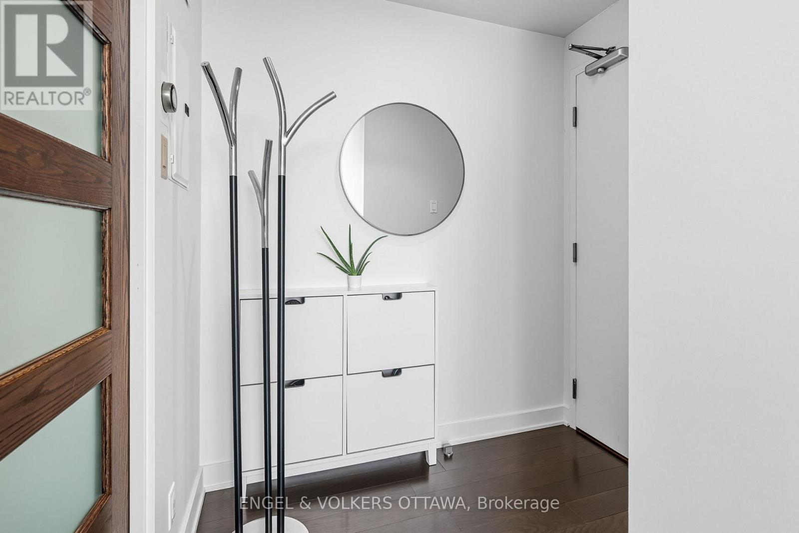 603 - 360 MCLEOD STREET