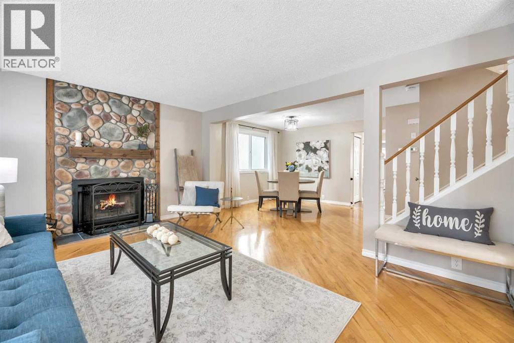 391 Scenic Glen Place NW