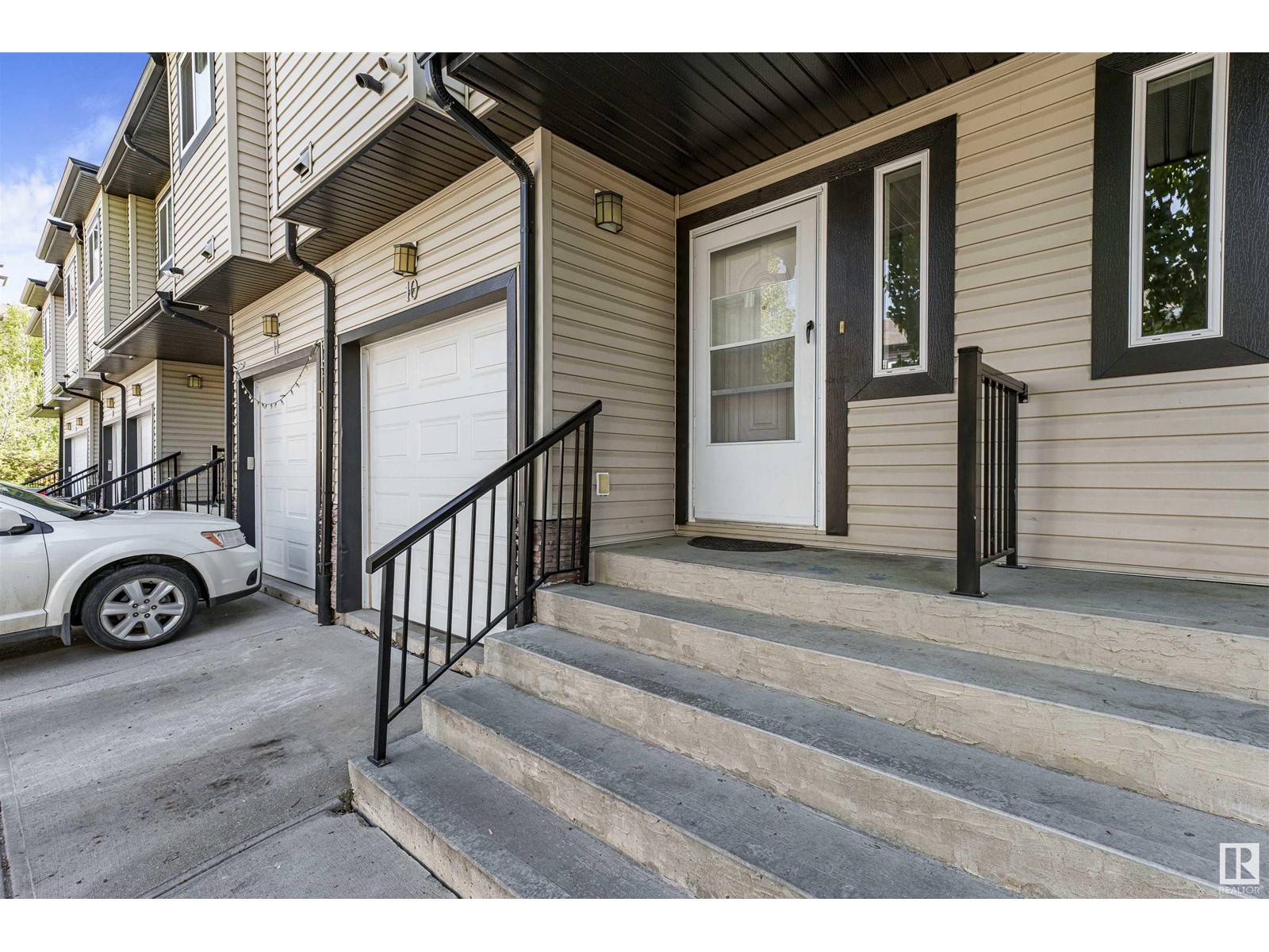#10 1820 34 AV NW NW