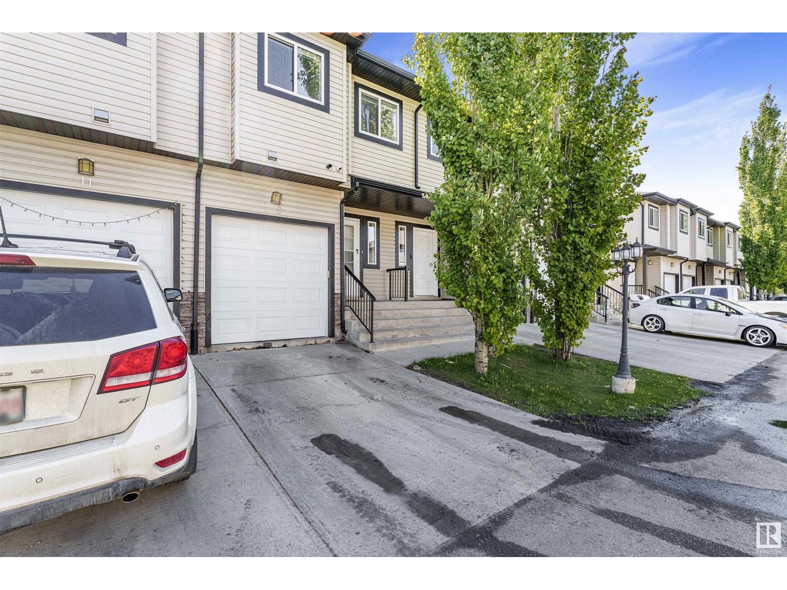 #10 1820 34 AV NW NW