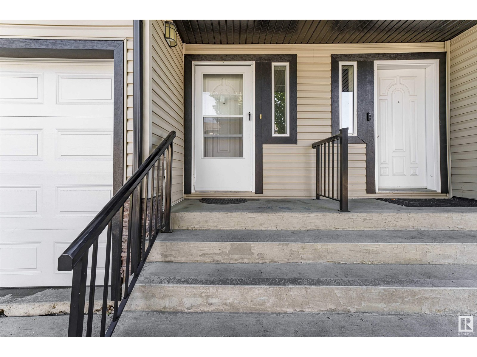 #10 1820 34 AV NW NW